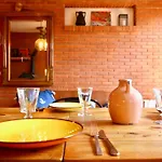Maison Yalis بيت للعطل لا سين سور مير