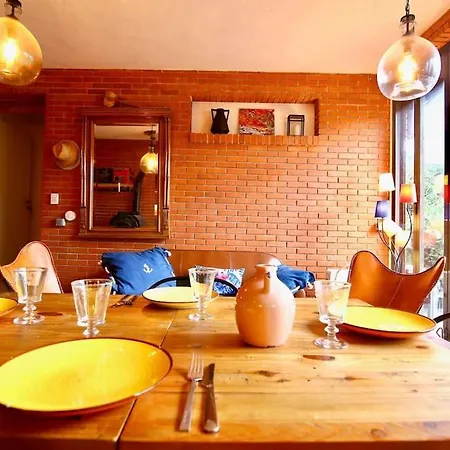 Maison Yalis * La Seyne-sur-Mer